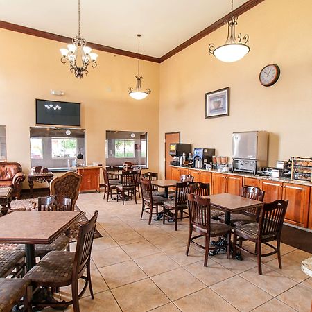 Best Western Plus North Canton Inn&Suites Extérieur photo