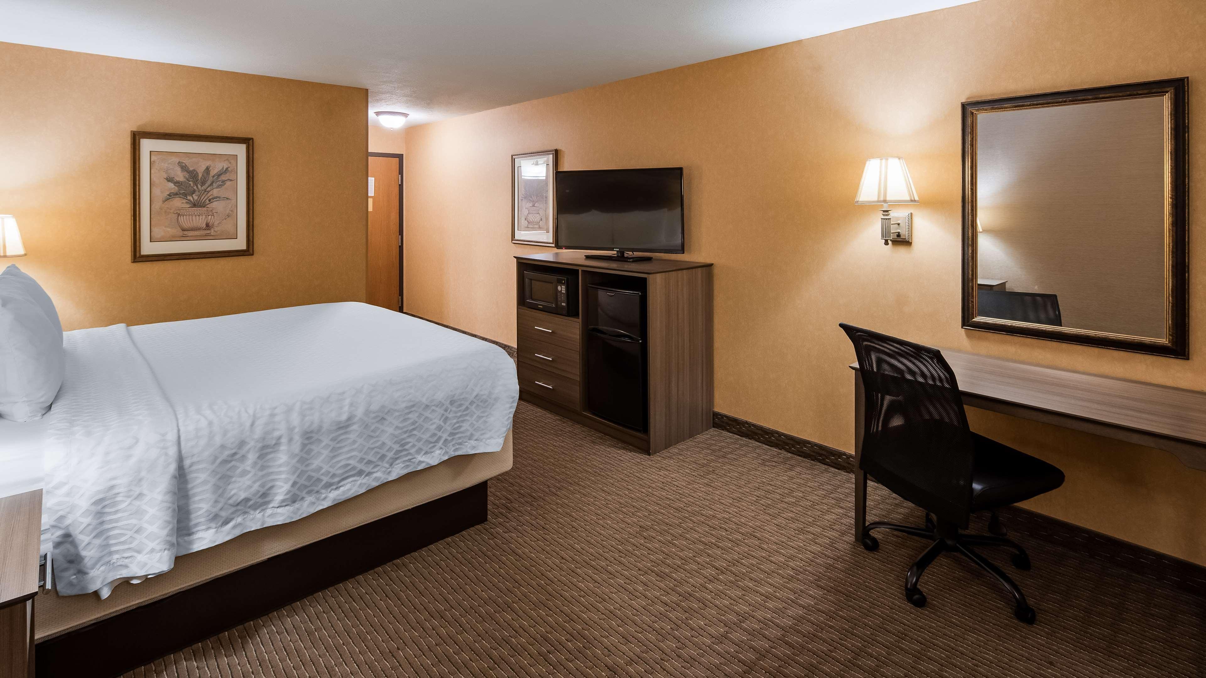 Best Western Plus North Canton Inn&Suites Extérieur photo