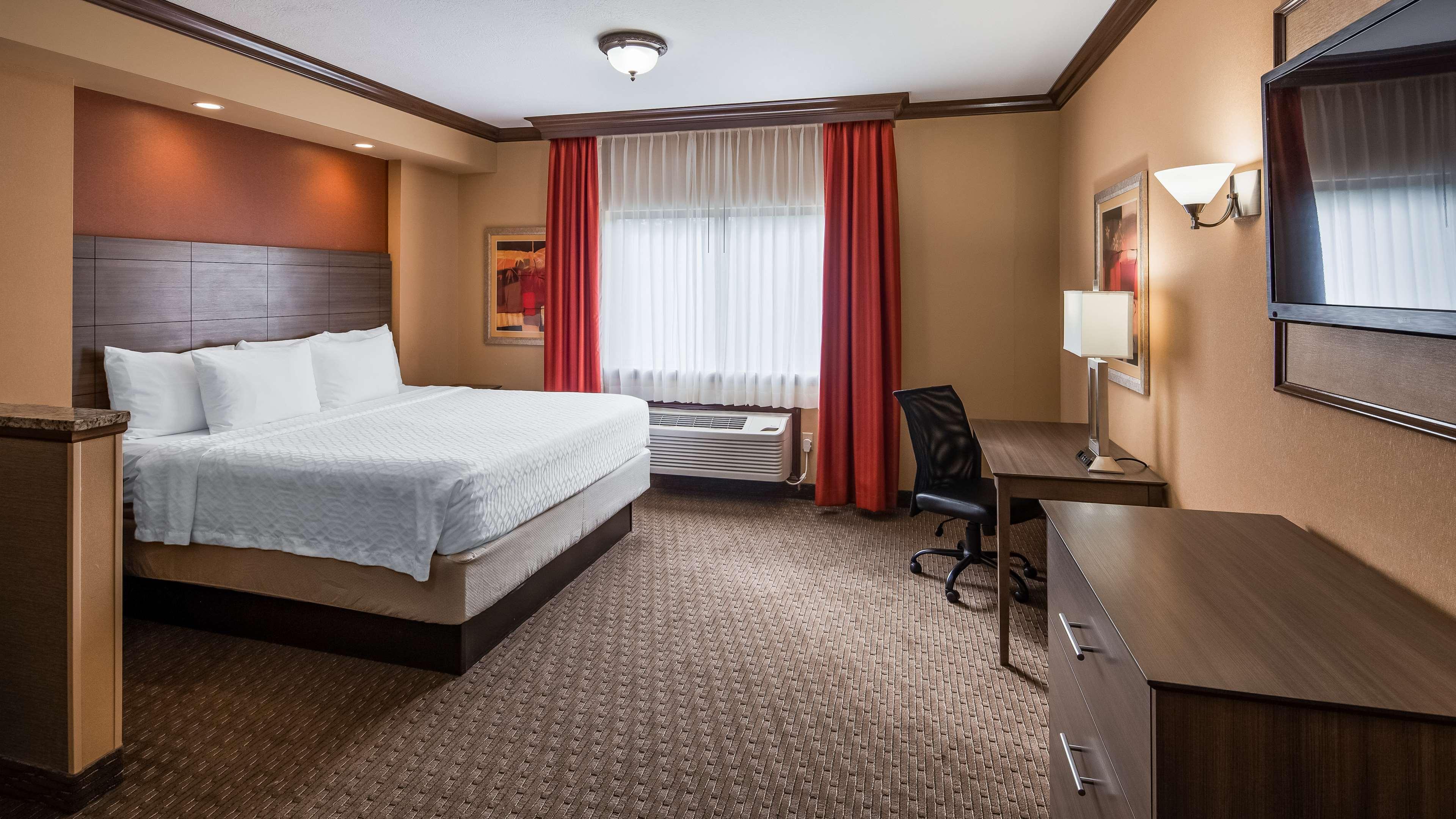 Best Western Plus North Canton Inn&Suites Extérieur photo