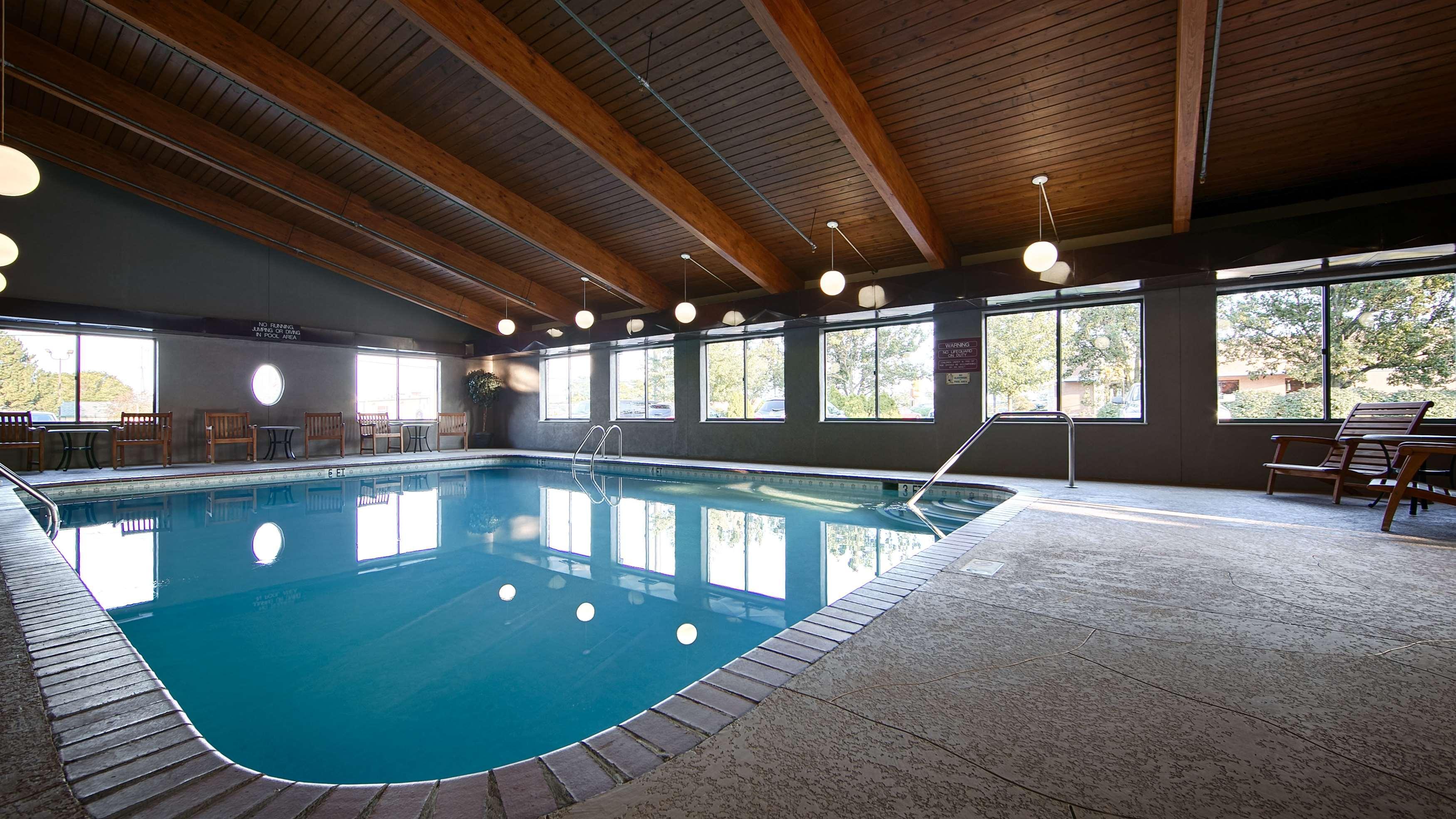 Best Western Plus North Canton Inn&Suites Extérieur photo
