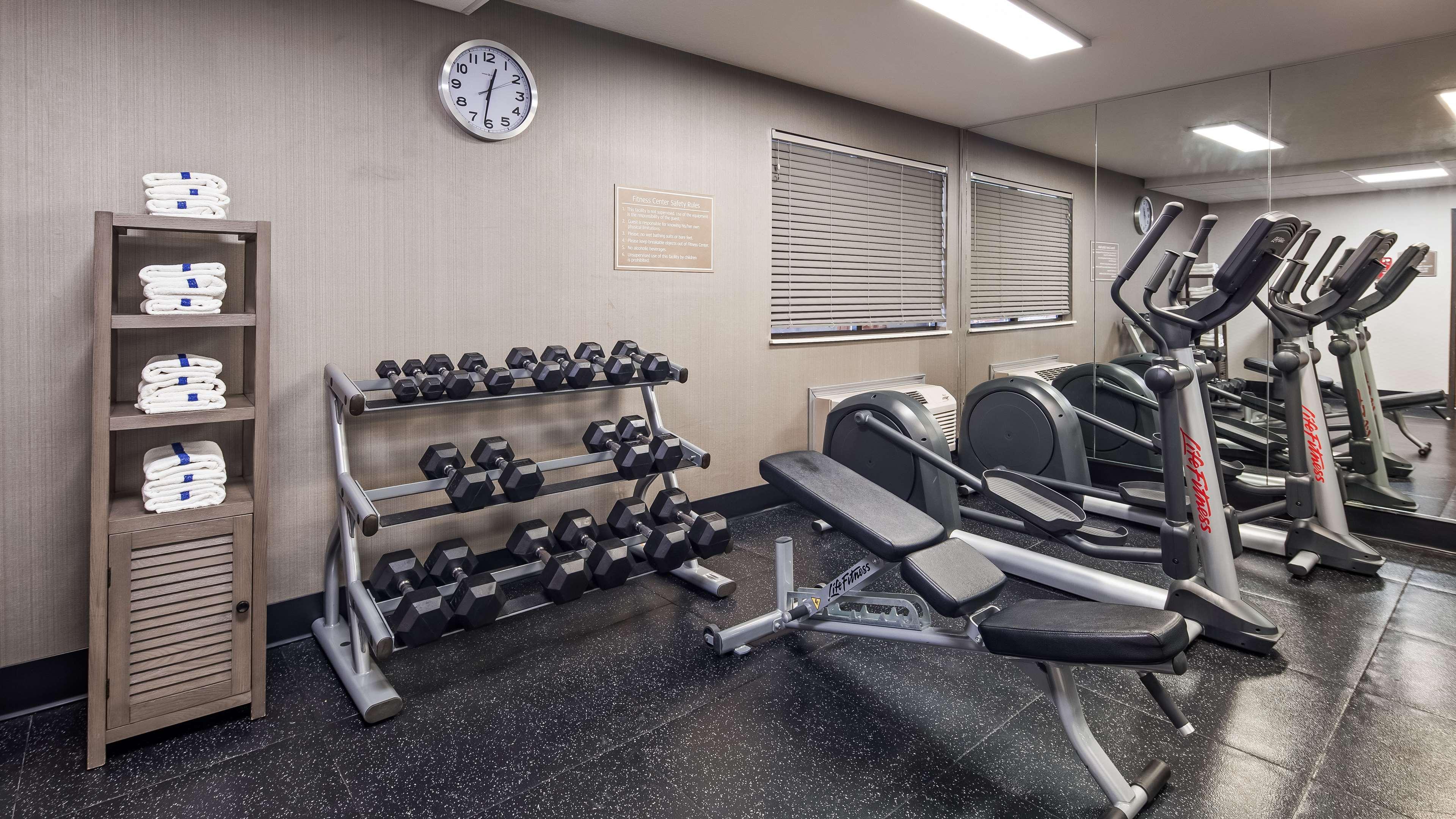 Best Western Plus North Canton Inn&Suites Extérieur photo